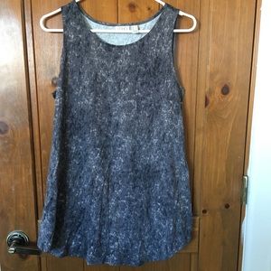 LOGO by Lori Goldstein medium tank